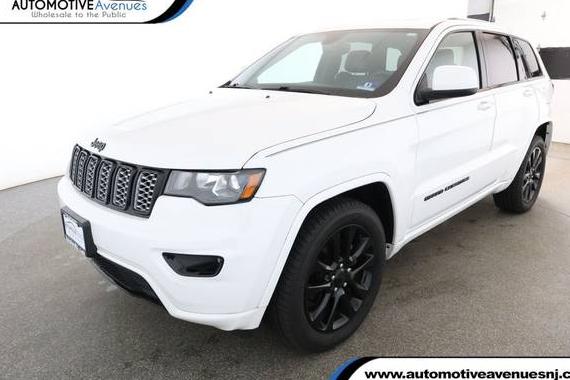 JEEP GRAND CHEROKEE 2017 1C4RJFAGXHC797774 image